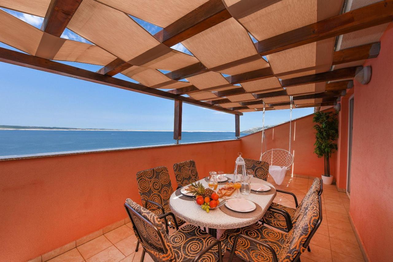 Apartments Amari Starigrad Paklenica Ngoại thất bức ảnh