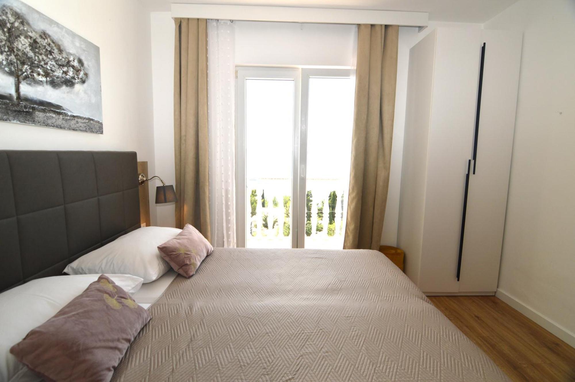 Apartments Amari Starigrad Paklenica Ngoại thất bức ảnh