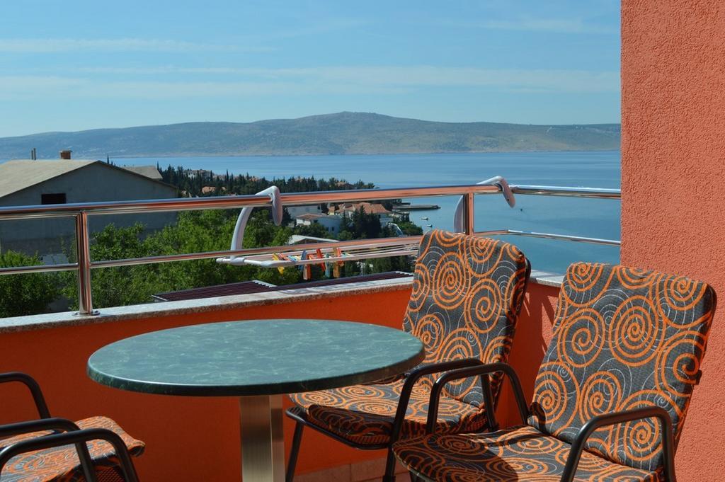 Apartments Amari Starigrad Paklenica Ngoại thất bức ảnh