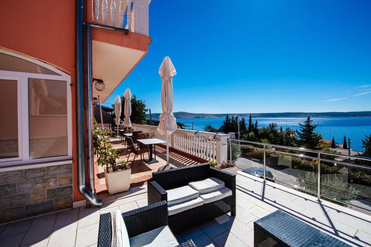 Apartments Amari Starigrad Paklenica Ngoại thất bức ảnh